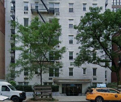 Primary Photo - 320 E 35th St