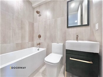 Foto principal - 321 Woodbine St