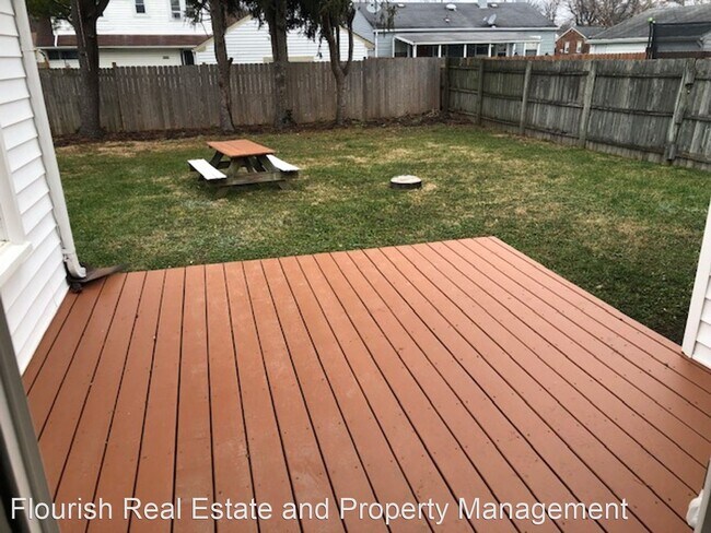 Foto del edificio - 3 br, 3 bath House - 525 Wayne Drive