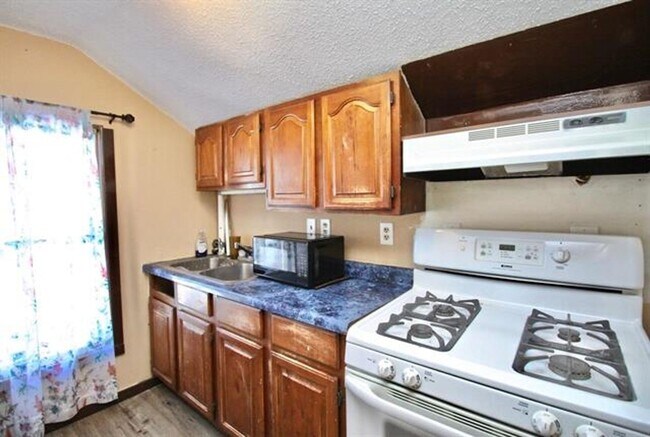 Foto del edificio - 352-354 W Racine