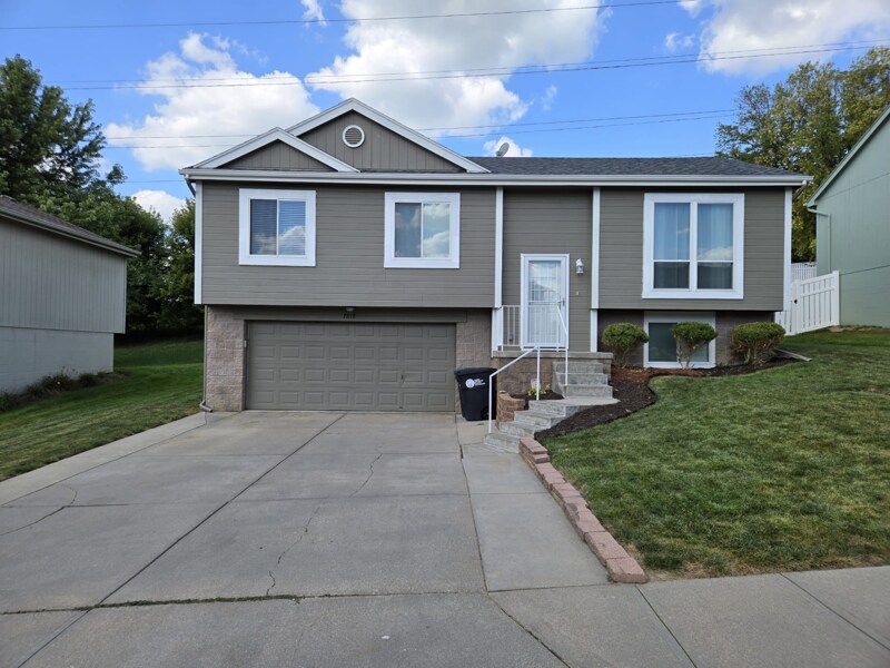 Foto principal - 7818 Howell St