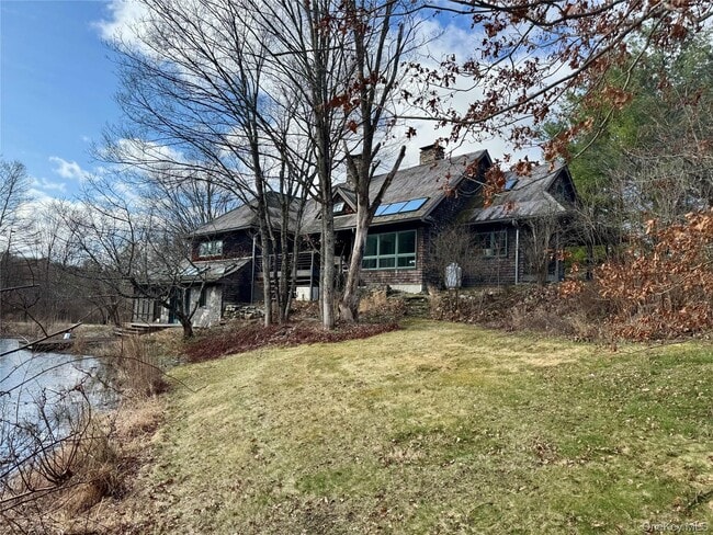 Building Photo - 22 Knight Rd