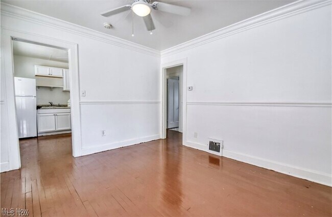 Foto del edificio - 1051 E 171st St