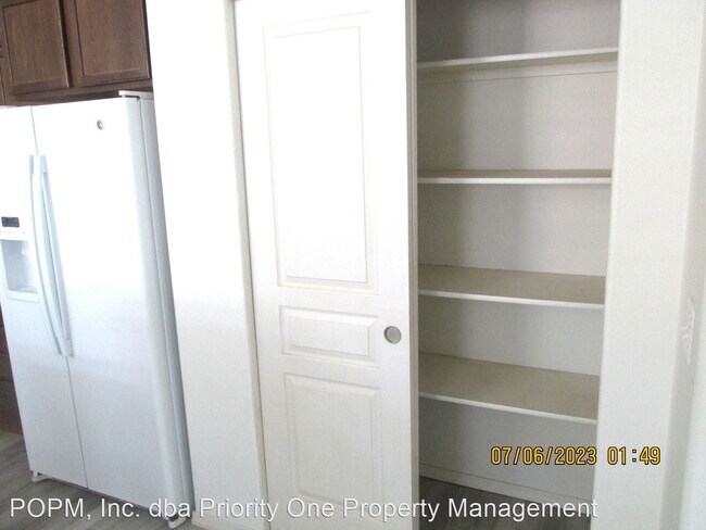 Foto del edificio - 4 br, 2.5 bath House - 15542 Jefferson Ave