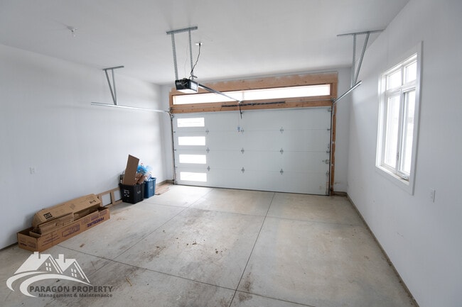 Building Photo - 77 Bordeaux Pl