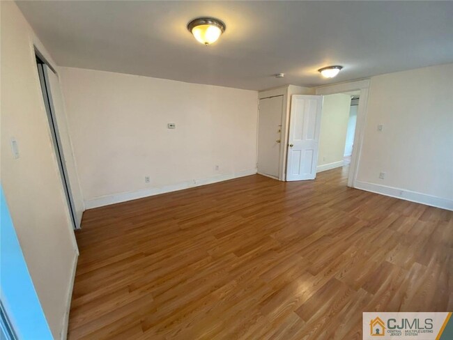 Foto del edificio - 372 Harold St