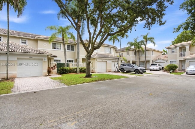 Building Photo - 2293 NW 170th Ave