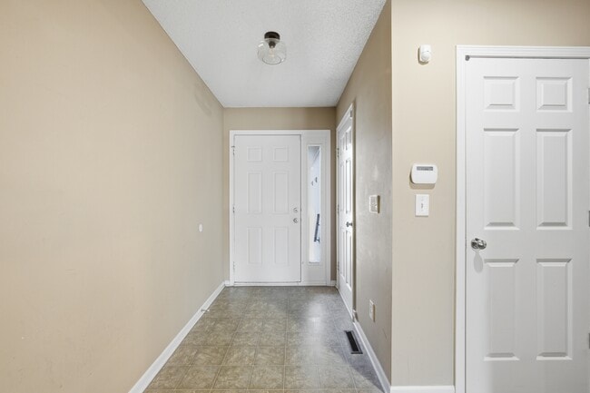 Foto del edificio - 4417 N 106th St