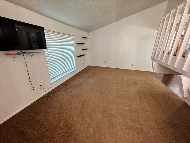 Foto del edificio - 8519 Church Light Ln