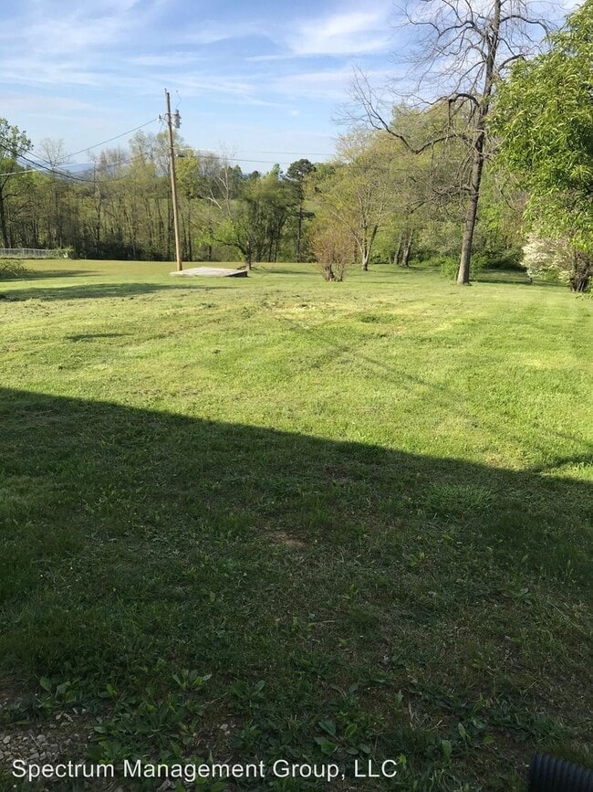 Building Photo - 3 br, 1 bath House - 1821 Sykes Rd