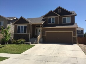 Building Photo - 529 Coyote Trail Dr