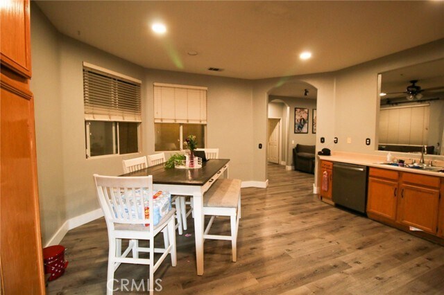 Building Photo - 25250 Stepping Stone Cir
