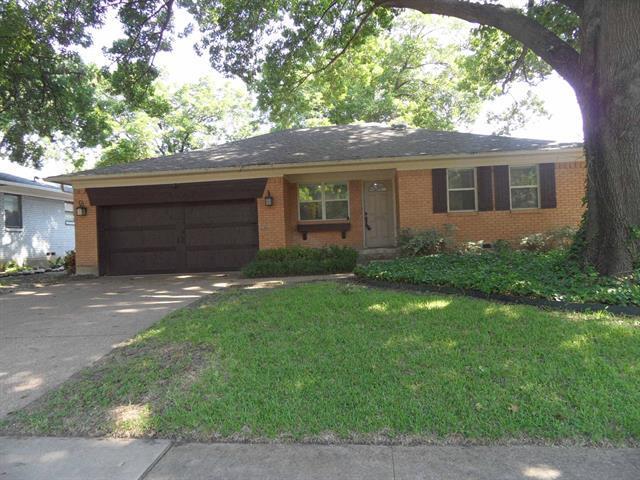 Primary Photo - 10651 Larchfield Ln