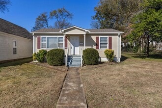 Building Photo - 801 E Mobile St