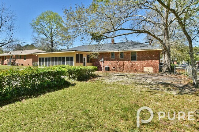 Foto del edificio - 2120 Huffman Dr, Columbia, SC 29209