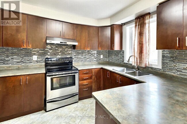 Building Photo - 162 Matthew Boyd Crescent