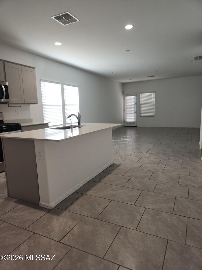 Building Photo - 3463 N Kellen Cyn Ct
