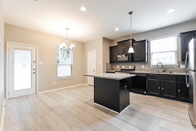 Foto del edificio - 1510 Kensington Pl