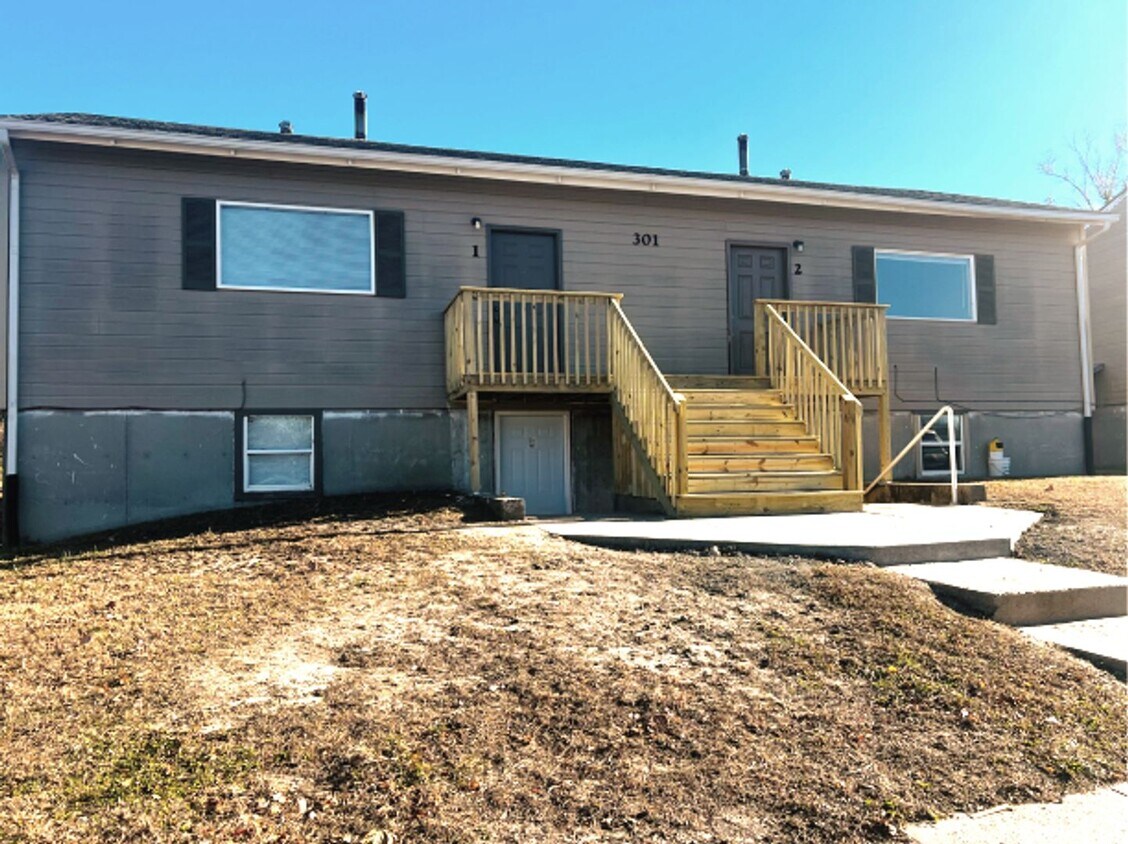 Foto principal - Conveniently located & short drive to Fort...