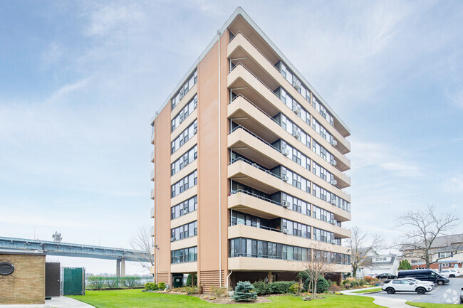 Foto del edificio - LeHavre on the Water