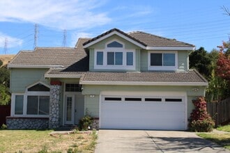 Building Photo - 151 Grenadine Way