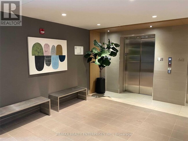 Photo du bâtiment - 1105 Leger Wy