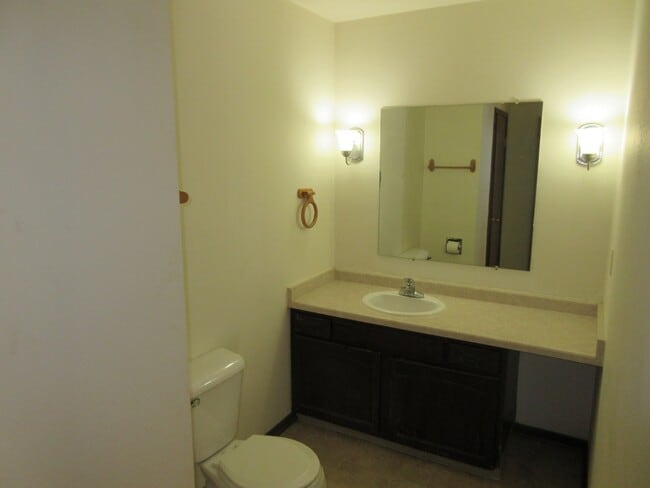 Building Photo - 386