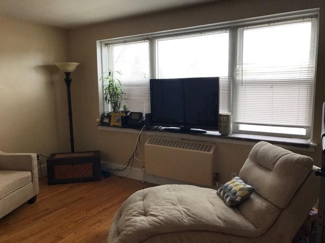 Building Photo - 461 Arborway