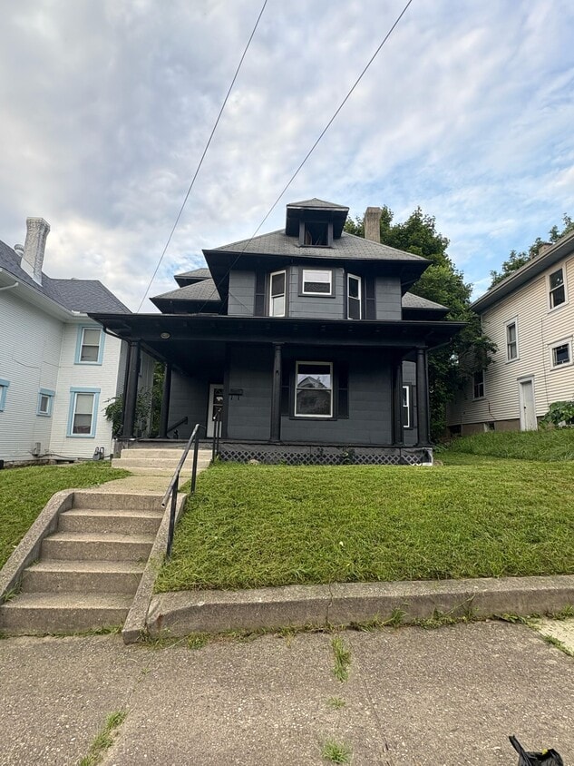 Building Photo - 928 Avondale Ave