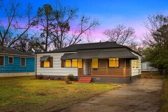 Building Photo - 5717 Avenue O
