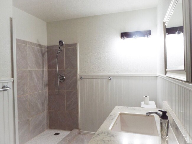 Foto del edificio - 4607 Wisconsin St