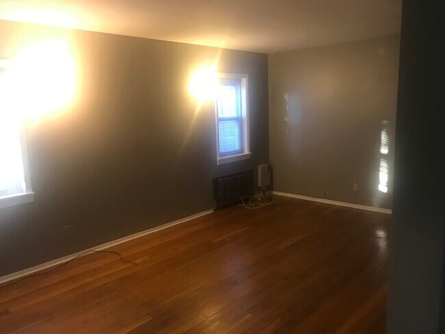 Building Photo - 6941 185th St