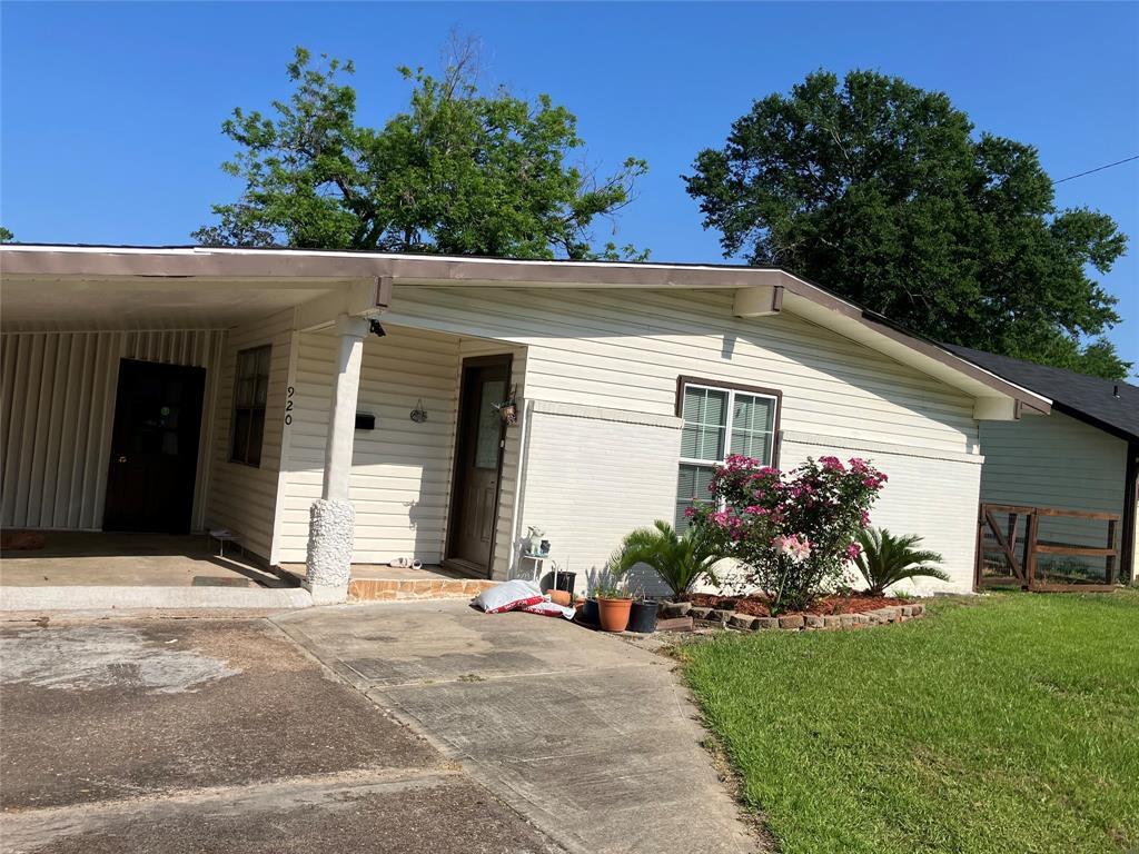 Foto principal - 920 Parsons Dr