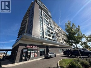 Building Photo - 550 N Service Rd