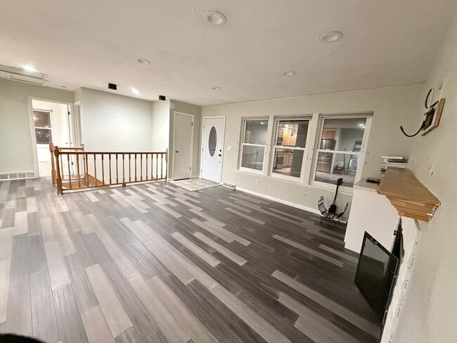 Building Photo - 3530 S Fairplay Way