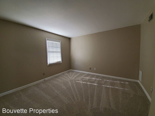 Building Photo - 2 br, 1.5 bath House - 3071-A Colonial Way