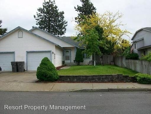Primary Photo - 3178-3178 N 12th St