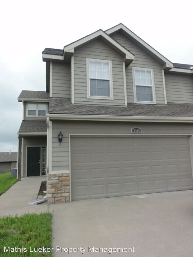 Foto principal - 3 br, 2.5 bath House - 2418 Brooke Bend