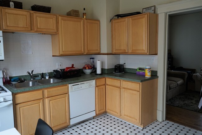 Building Photo - 1504 White St