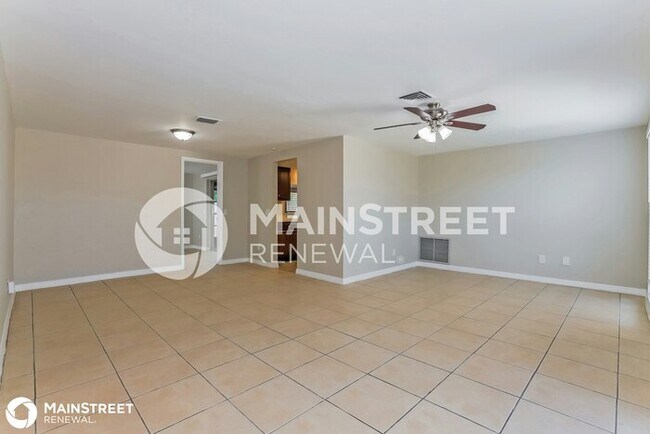 Foto del edificio - 6204 Westport Dr