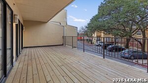 Foto del edificio - 8642 Fredericksburg Rd