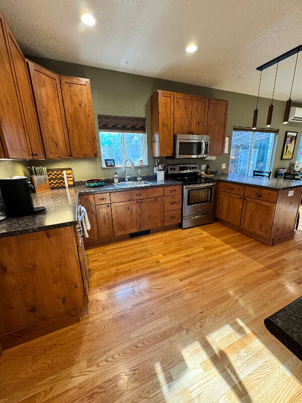 Foto del edificio - 417 East E Street