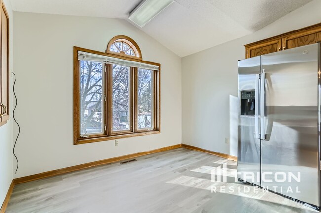 Foto del edificio - 14430 Exley Ln