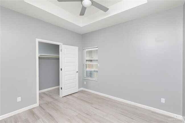 Building Photo - 3801 Tinsley Ave