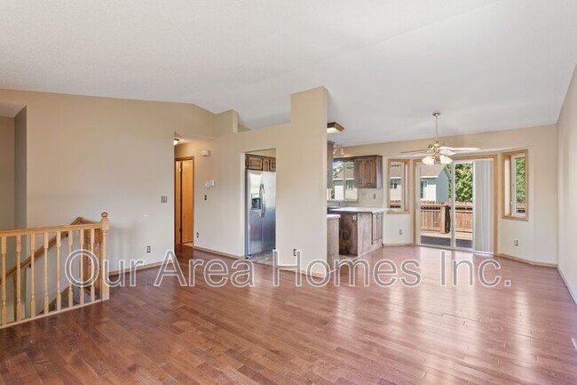 Building Photo - 504 5th Ave Ct SW