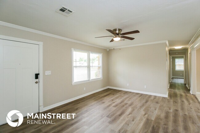 Foto del edificio - 6509 S McLemore Dr