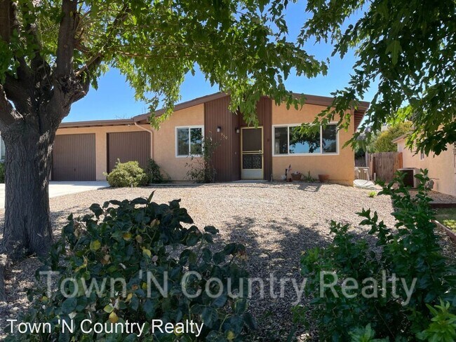 Foto del edificio - 2 br, 1 bath House - 950 Brookhill Dr.