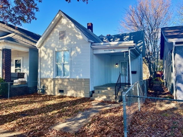 Primary Photo - 724 E Florida St