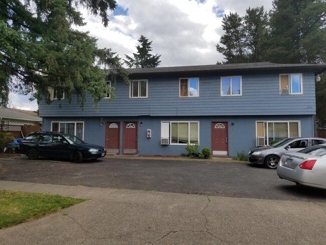 Cherry Hill Apartments Apartments Newberg Or Apartments Com