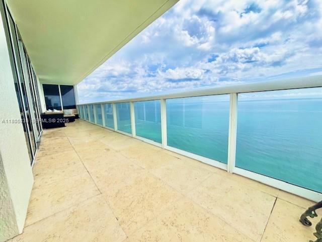 Foto del edificio - 1830 S Ocean Dr